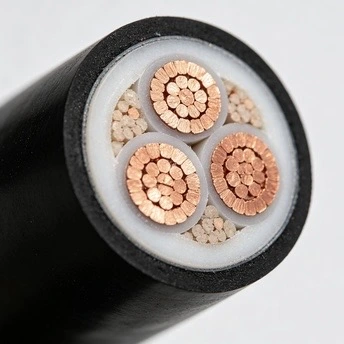 Kabel Listrik Tegangan Rendah Tembaga XLPE LSZH